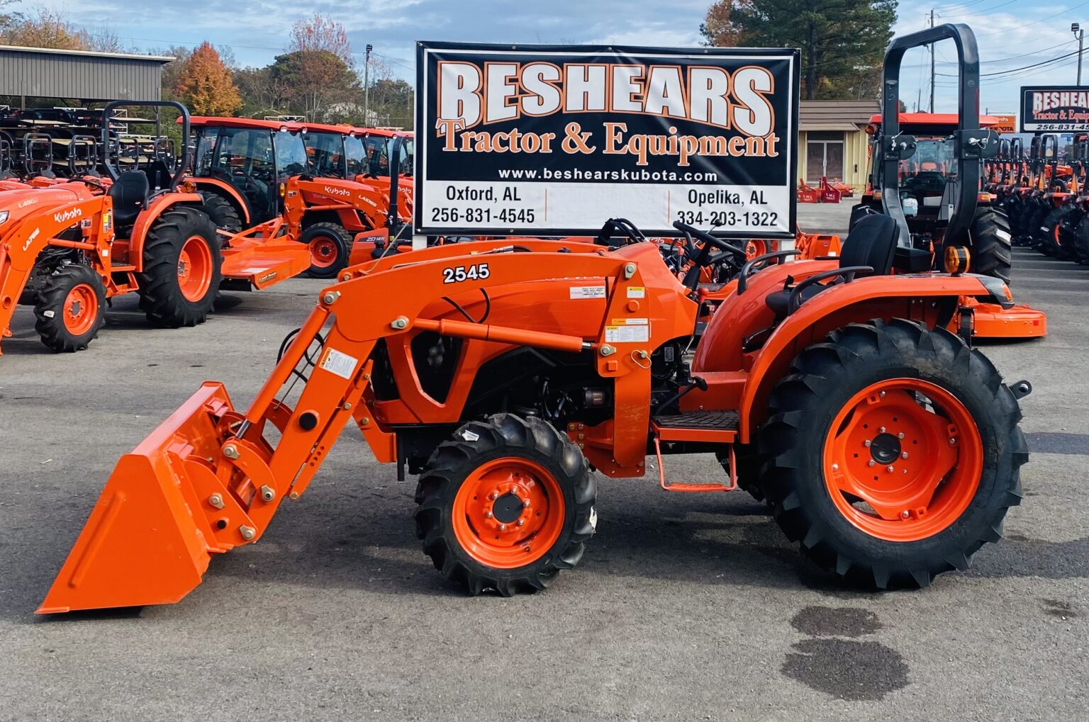 Kubota L2502DT ANSUNG 2545 LOADER PACKAGE - Beshears Tractor & Equipment